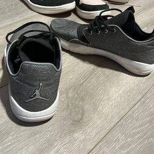 Jordan Eclipse Woman’s/Youth Woman’s size 8 Y size 6.5 great condition